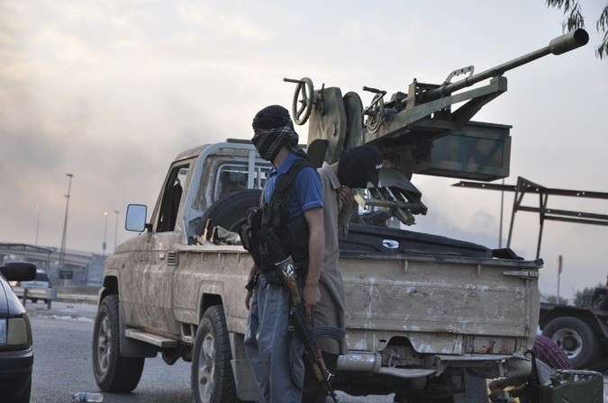 Iraqi Militants Seize More Towns, Reportedly Execute Civilians