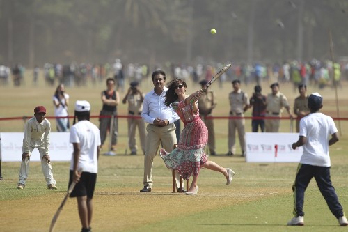Kate and William Visit India: Pictures
