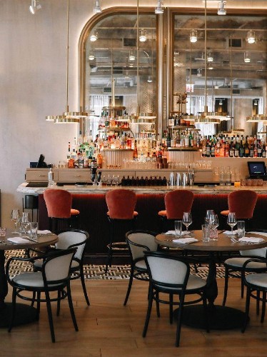 Chicago's Best Restaurants - cover