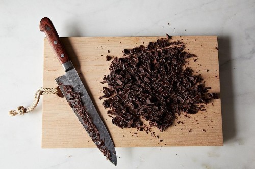 How to Make Chocolate Sauce Without a Recipe - Desserts