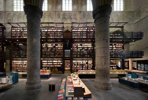 These 12 Bookstores Are Worth Traveling for