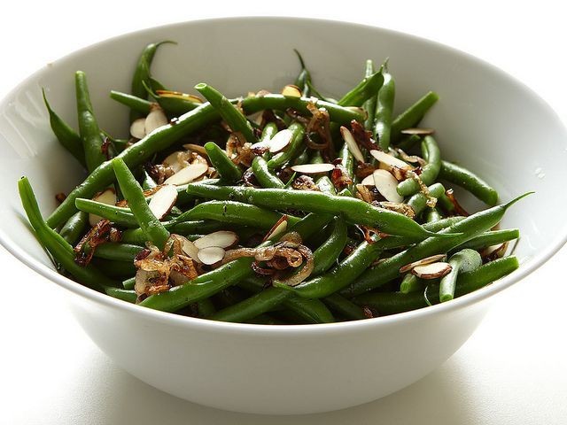 Mark Bittman's Green Beans with Crisp Shallots