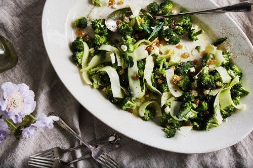 17 Salads That Will *Actually* Keep You Full