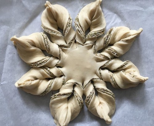 The Prettiest Food You Can Bake This Holiday