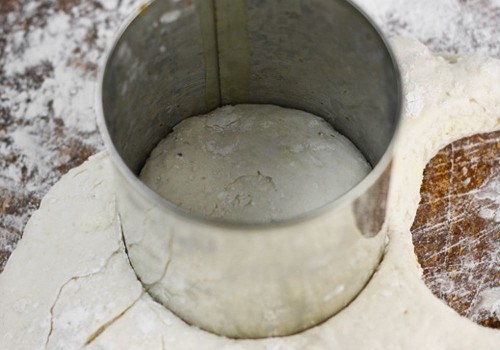 How to Make Buttermilk Biscuits