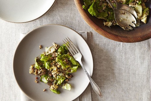 How to Make Warm Egg and Bacon Salad - Genius Recipes