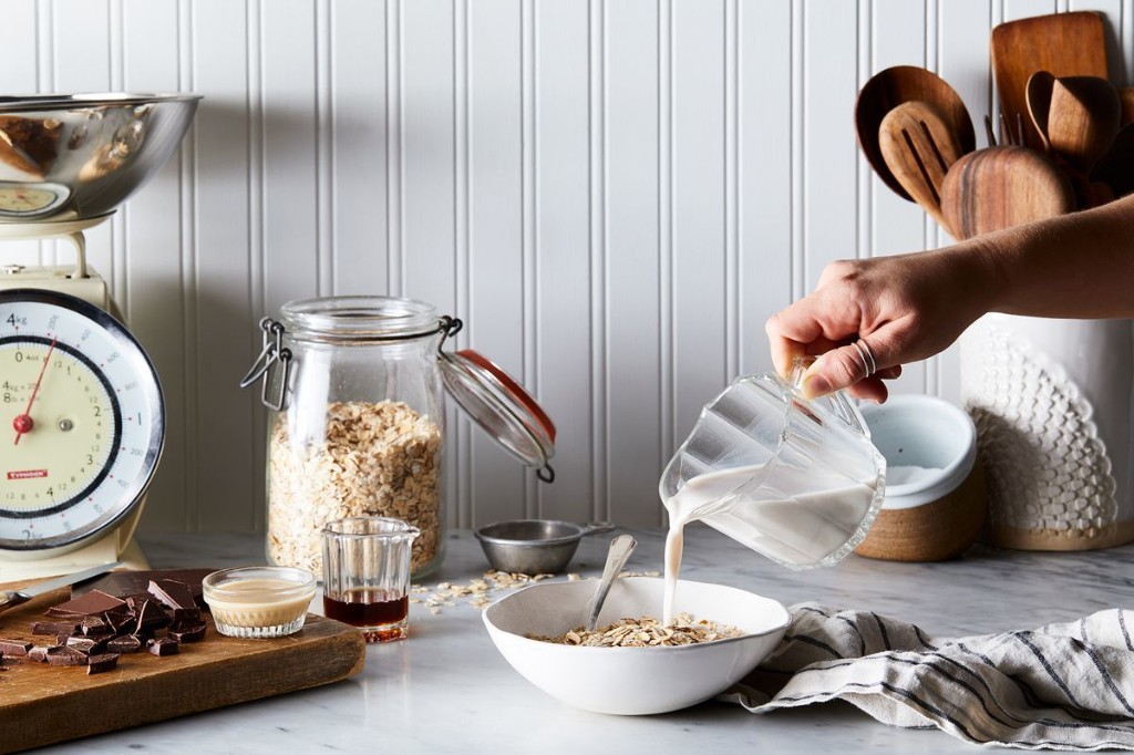 15 Make-Ahead Breakfasts for Busy Mornings & Full Bellies