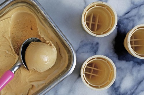 Caramel Ice Cream -- Easy Ice Cream Recipes