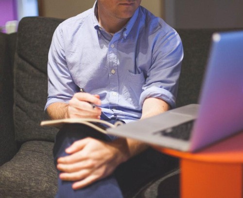 7 Unspoken Rules Of Remote Work Etiquette That You Must Live By