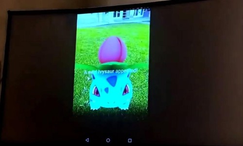 There's Finally 'Pokémon Go' Gameplay Footage In The Wild