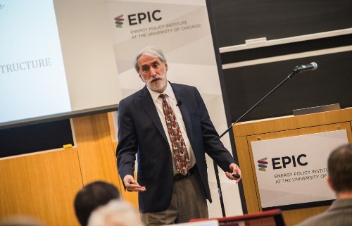 Harvard Scientist Engineers Bacterium That Inhales CO2, Produces Energy -- A 'Bionic Leaf'