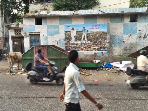 Turning One Man's Electronic Waste Into Another Man's Cellphone In India