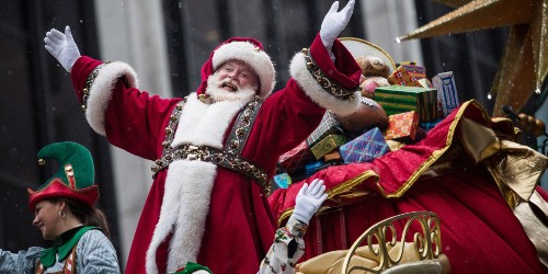 Looking to Avoid Airport Crowds? You’ll Have to Wait Till Thanksgiving — Or Christmas