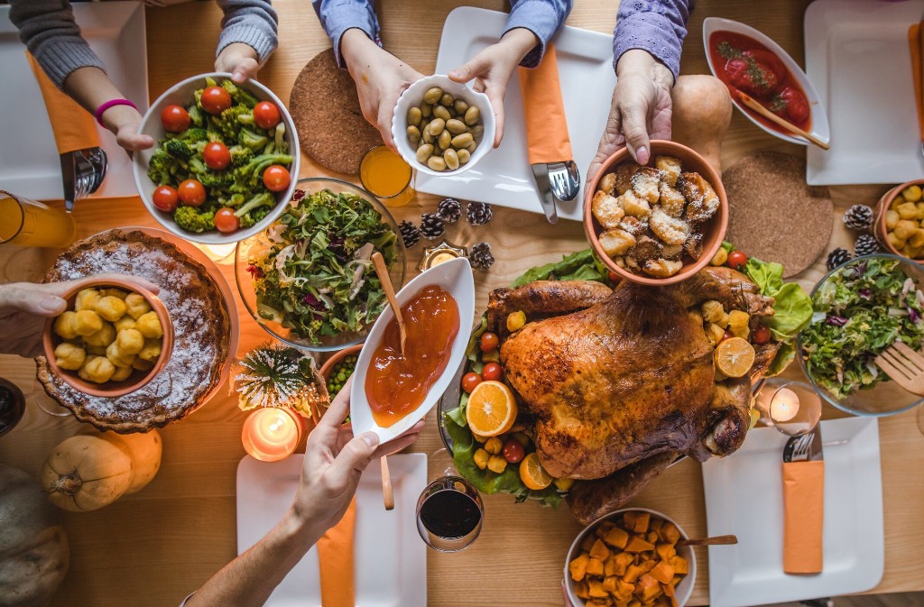 How to Celebrate Thanksgiving This Year