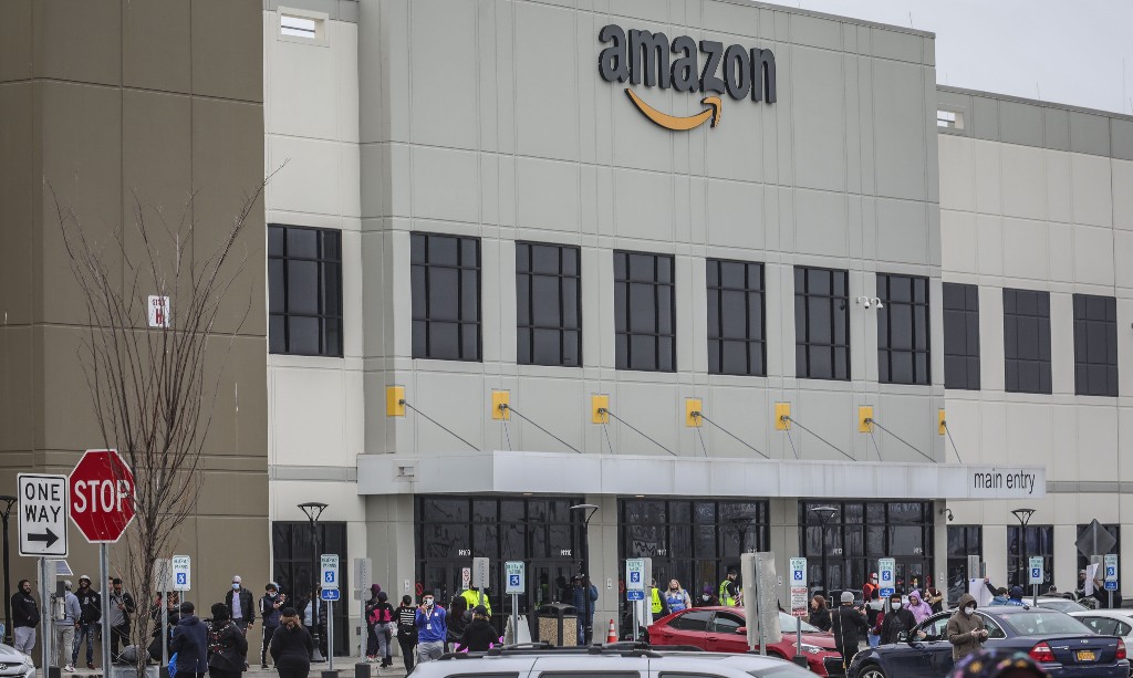 Court: Amazon not liable in teen’s powdered caffeine death