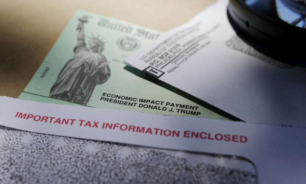 Stimulus Checks to Dead People & More — Thursday's Financial Rundown: June 25 - cover