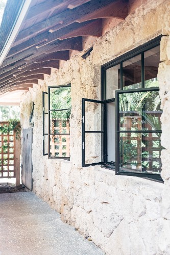 Trending on Remodelista: At Home with a “Girls” Director