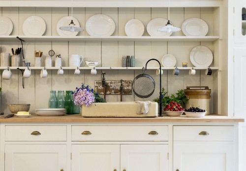 Trending on Remodelista: 5 Design Ideas to Steal from Commercial Kitchens