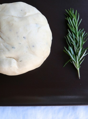 DIY Recipe: Rosemary Shortbread
