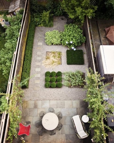 Low-Cost Luxe: 9 Pea Gravel Patio Ideas to Steal