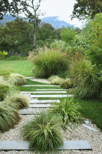 Leaves of Grass: 9 Ways to Create Curb Appeal with Perennial Grasses