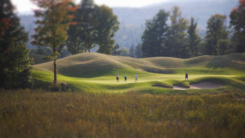 Playing golf during a pandemic might be safe. But is it right?