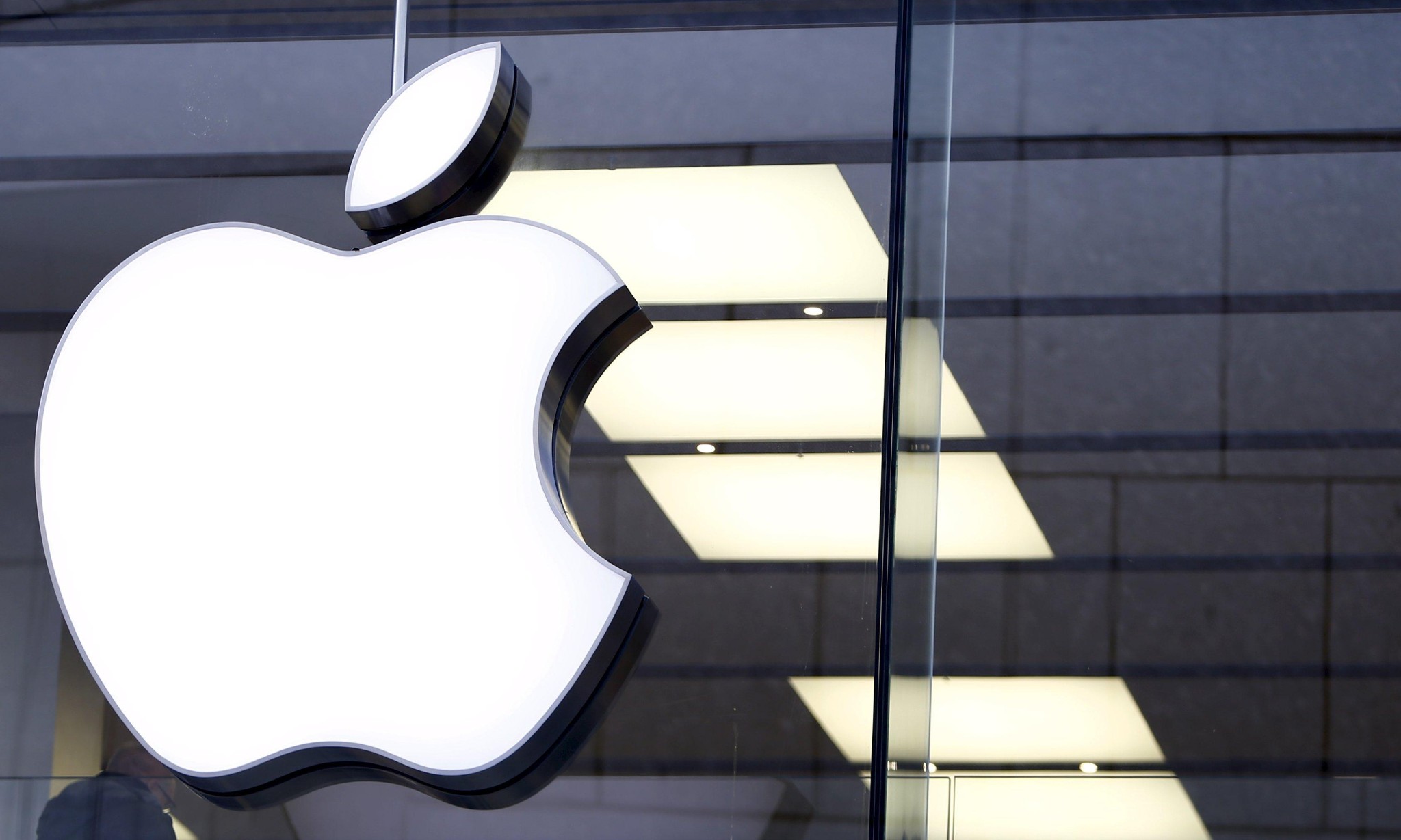 Apple's encryption battle with the FBI has implications well past the iPhone