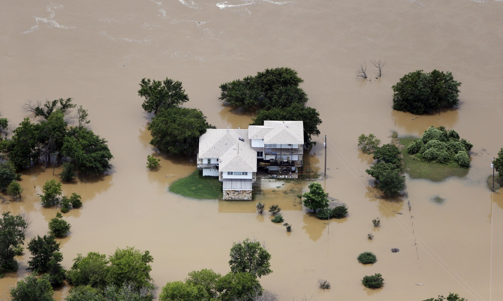 Global warming intensified the record floods in Texas and Oklahoma