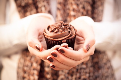 5 Signs You're an Emotional Eater and What to Do About It