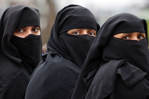 Want to Destroy ISIS? Deny Weapons to Saudi Arabia Until Their Women Can Vote and Drive