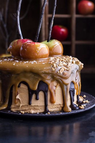 Stunning Thanksgiving Dessert Recipes That Aren’t Pie