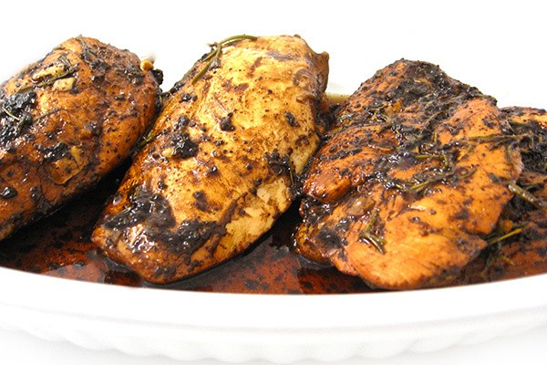 Easy, Skinny Balsamic Rosemary Chicken