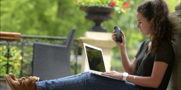 How To Ditch Digital Distractions (And Actually Focus)