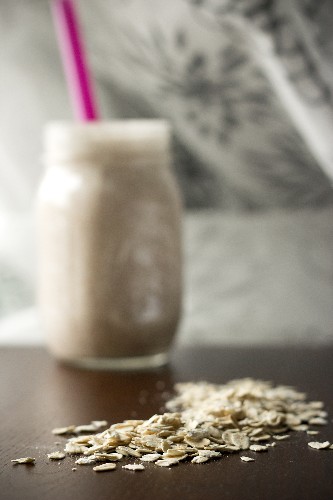 Healthy Oatmeal Smoothies for Breakfast