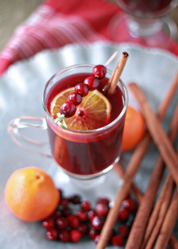 Crock Pot Cocktails Are What Your Life Has Been Missing