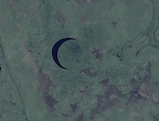 Alien Hunters Are Convinced They've Found A UFO Base In Google Maps