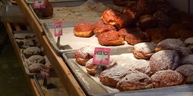 Everything You Need To Know About Paczki, The Ultimate Fat Tuesday Treat (PHOTOS) | HuffPost Life
