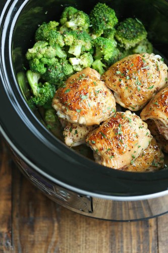 The Light Slow Cooker Recipes You Need In Your Repertoire