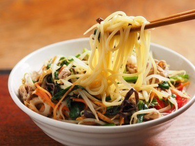 【使える!】パスタが超簡単にラーメンになる「意外な裏ワザ」