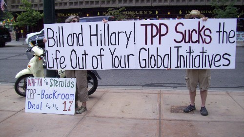'Free Trade' Agreements Promoted for Corporate Benefit Gut the Middle Class, Expand Wealth Inequity & Accelerate Immigration