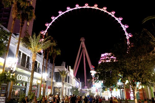 8 Things to Do in Vegas after 8 p.m. (Beyond the Clubs and Casinos)