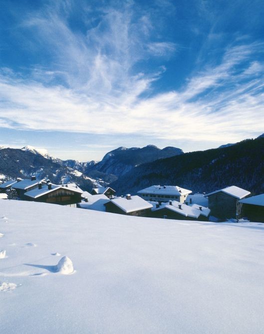 These Old Italian Villages Were Transformed Into Dozens Of Hotels
