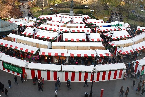Holiday Shopping -- Pop Up Style!