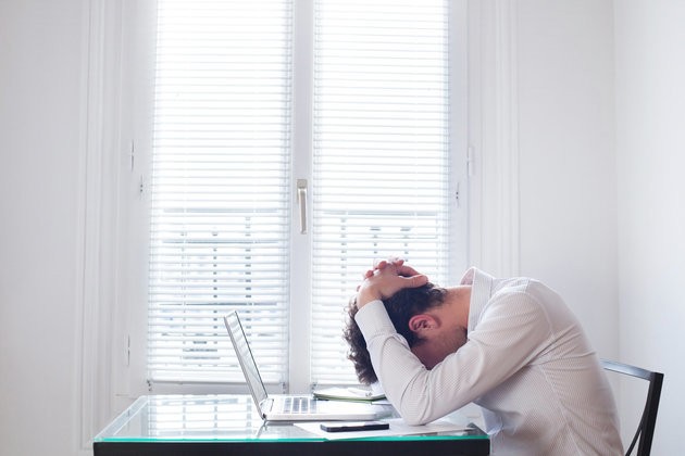Signs You're Being Bullied At Work And Tips On Taking Action