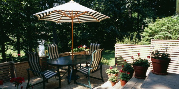 6 Brilliant and Inexpensive Patio Ideas for Small Yards | HuffPost Life
