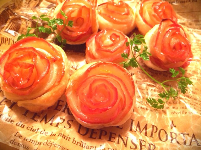リンゴスイーツ史に残る名作!薔薇の形のアップルパイ!