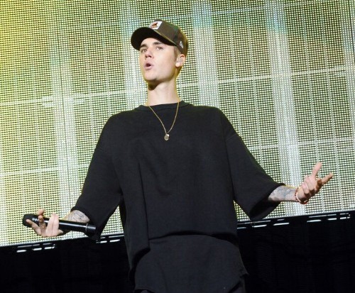 Justin Bieber Jokes About Being 'Used' By Kourtney Kardashian