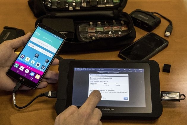 UK Police Can Download The Contents Of Our Phones Without A Warrant - What Can Be Done?