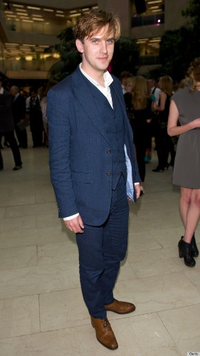 Dan Stevens' New Style Makes Us Miss His 'Downton Abbey' Days (PHOTOS)