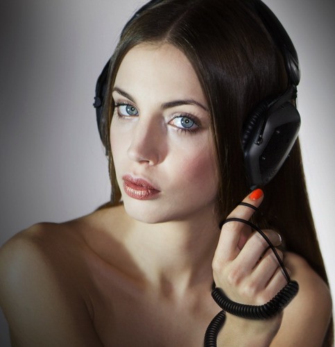 iPhone Life's Top 20 Headphones of 2014 | iPhoneLife.com